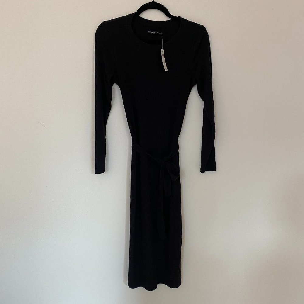 NWT Abercrombie and Fitch Belted Dress